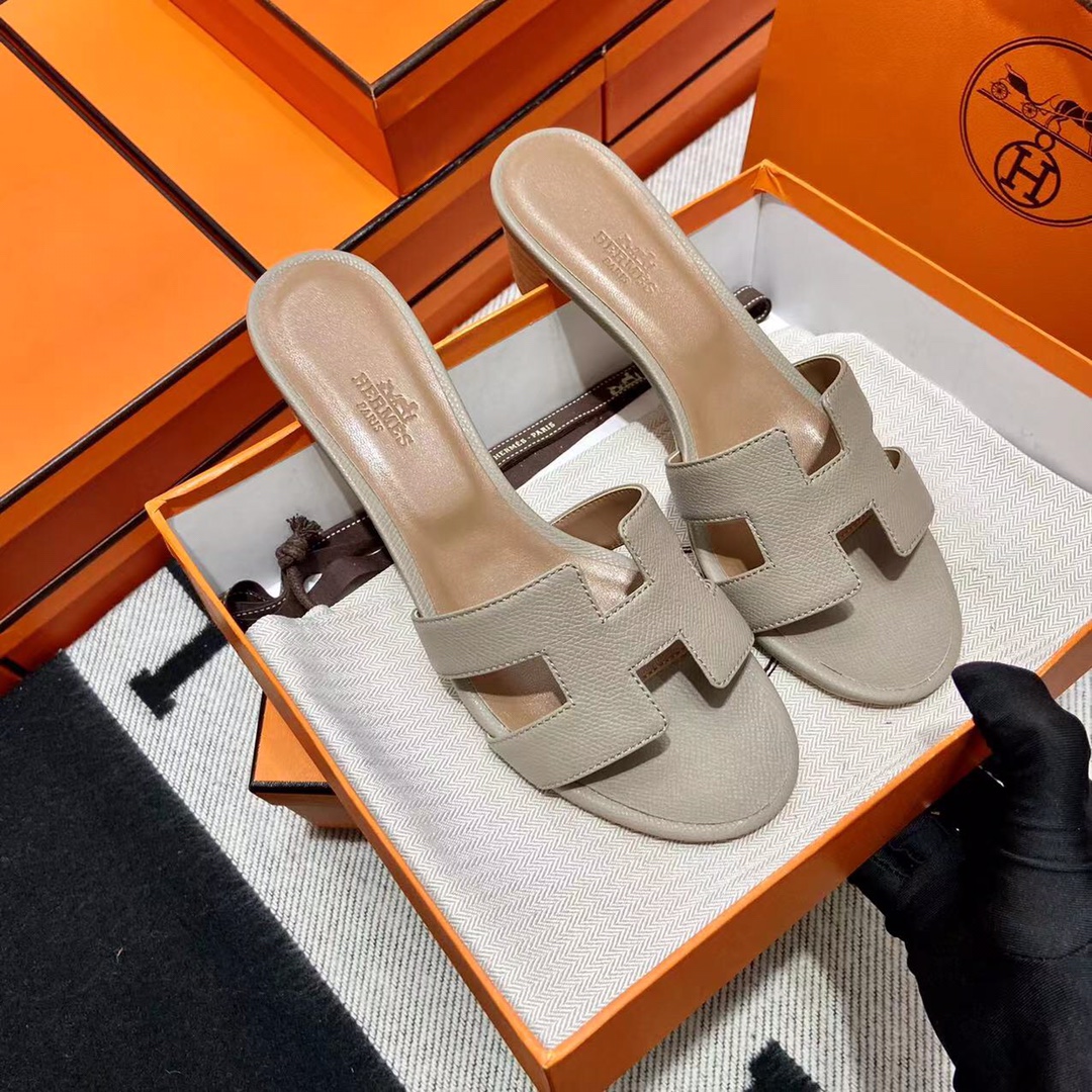 에르메스 올수공 오아시스 슬리퍼 샌들 앱송 49